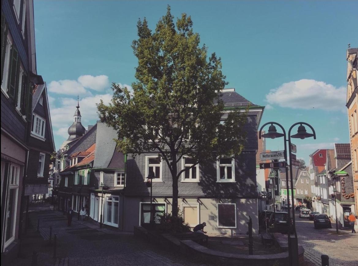 Ferienwohnung Am Roentgenmuseum Remscheid Exterior foto